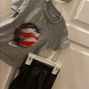 Nike 2 piece for toddler boys